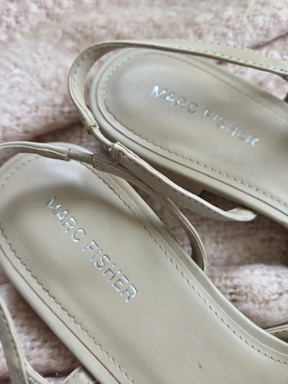 Marc Fisher Beige & Black Cap Toe Slingback Flats - Picture 3 of 6